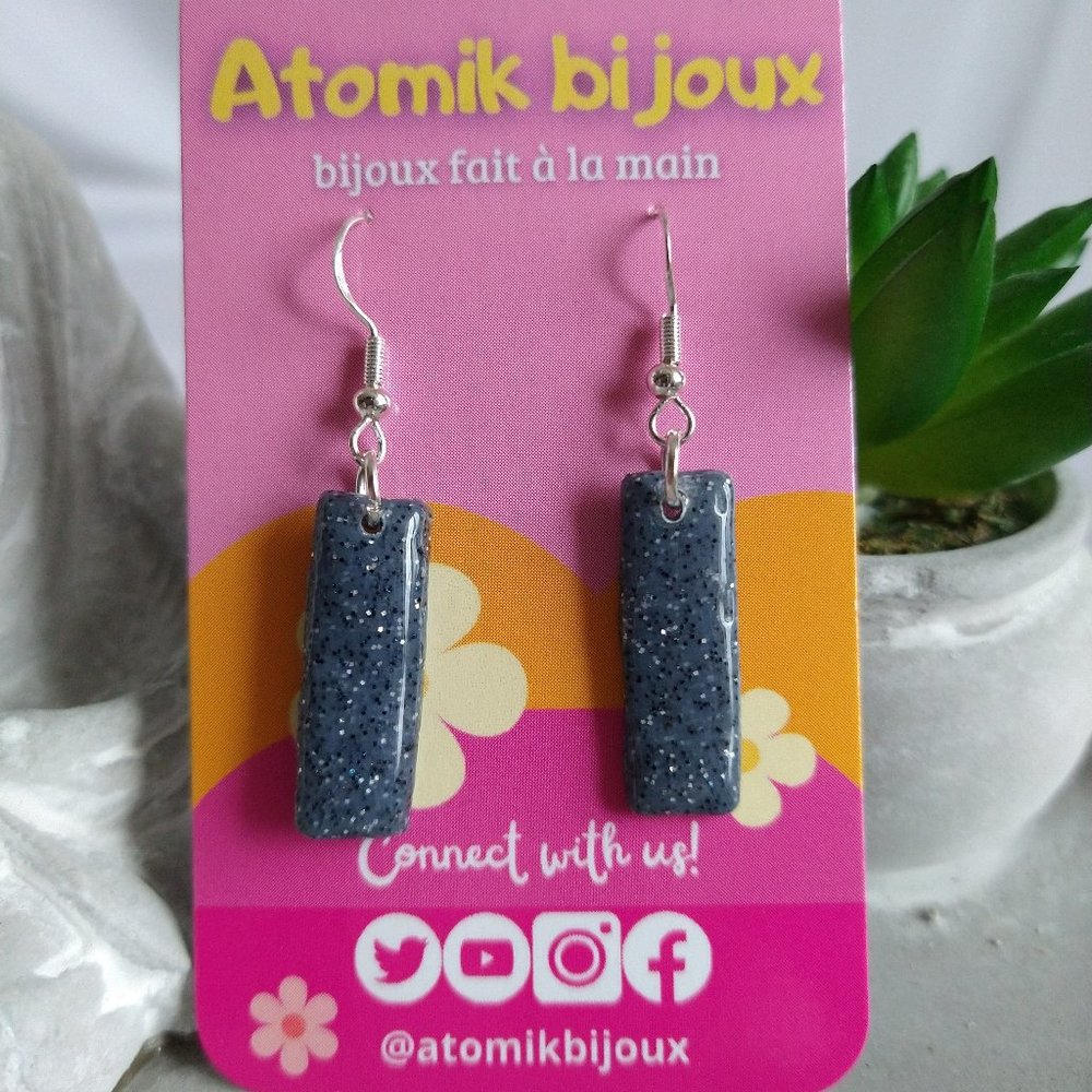 Boucles d’oreilles en argile polymère faites à la main. Handmade polymer clay#37